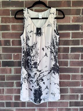 VILA Sleeveless Shift Dress Women’s Medium Regular Black Beige Abstract Print